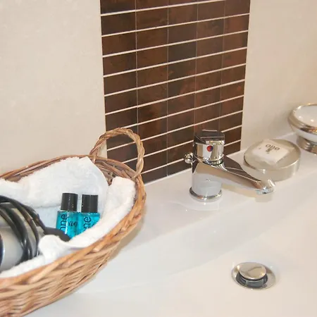 Bed & Breakfast Residence Lagos Lagos