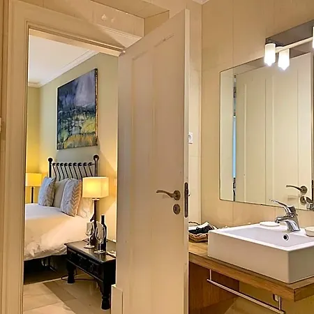 Couette-café Residence Lagos 4*