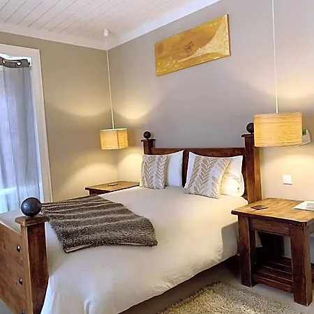Bed & Breakfast Residence Lagos 4*