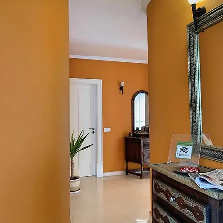 Bed & Breakfast Residence Lagos 4*