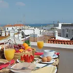 Residence Lagos לינה וארוחת בוקר 4*