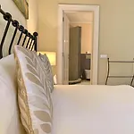 Residence Lagos Bed and breakfast 4*