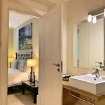 Bed and breakfast Residence Lagos
