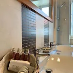 לינה וארוחת בוקר Residence Lagos לאגוּ‏ש