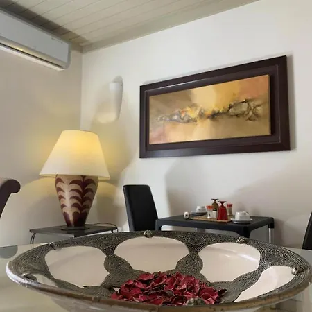 Nocleg ze śniadaniem Residence Lagos 3*